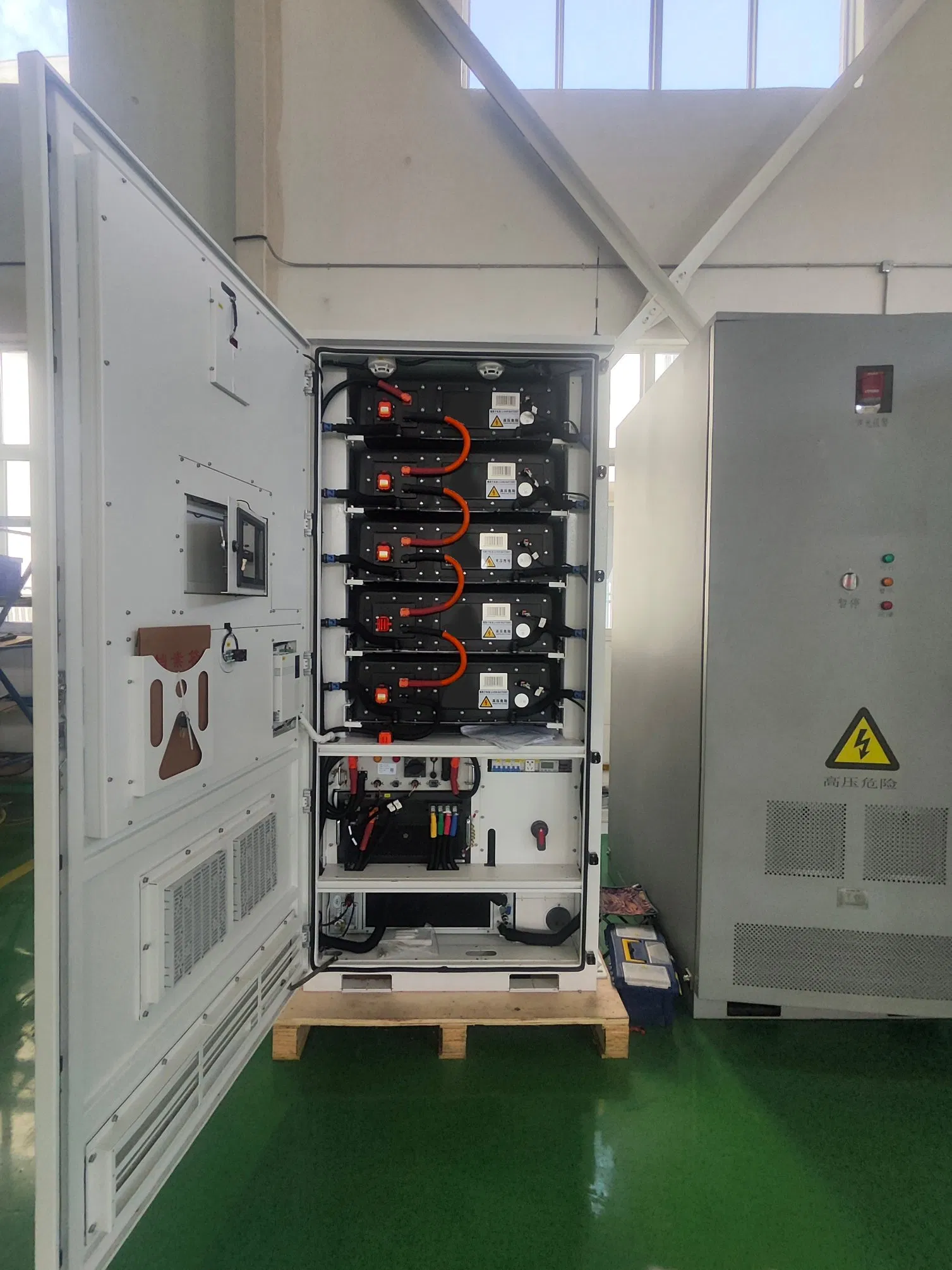 241 Kwh Efficient Energy Solution for Commercial Applications