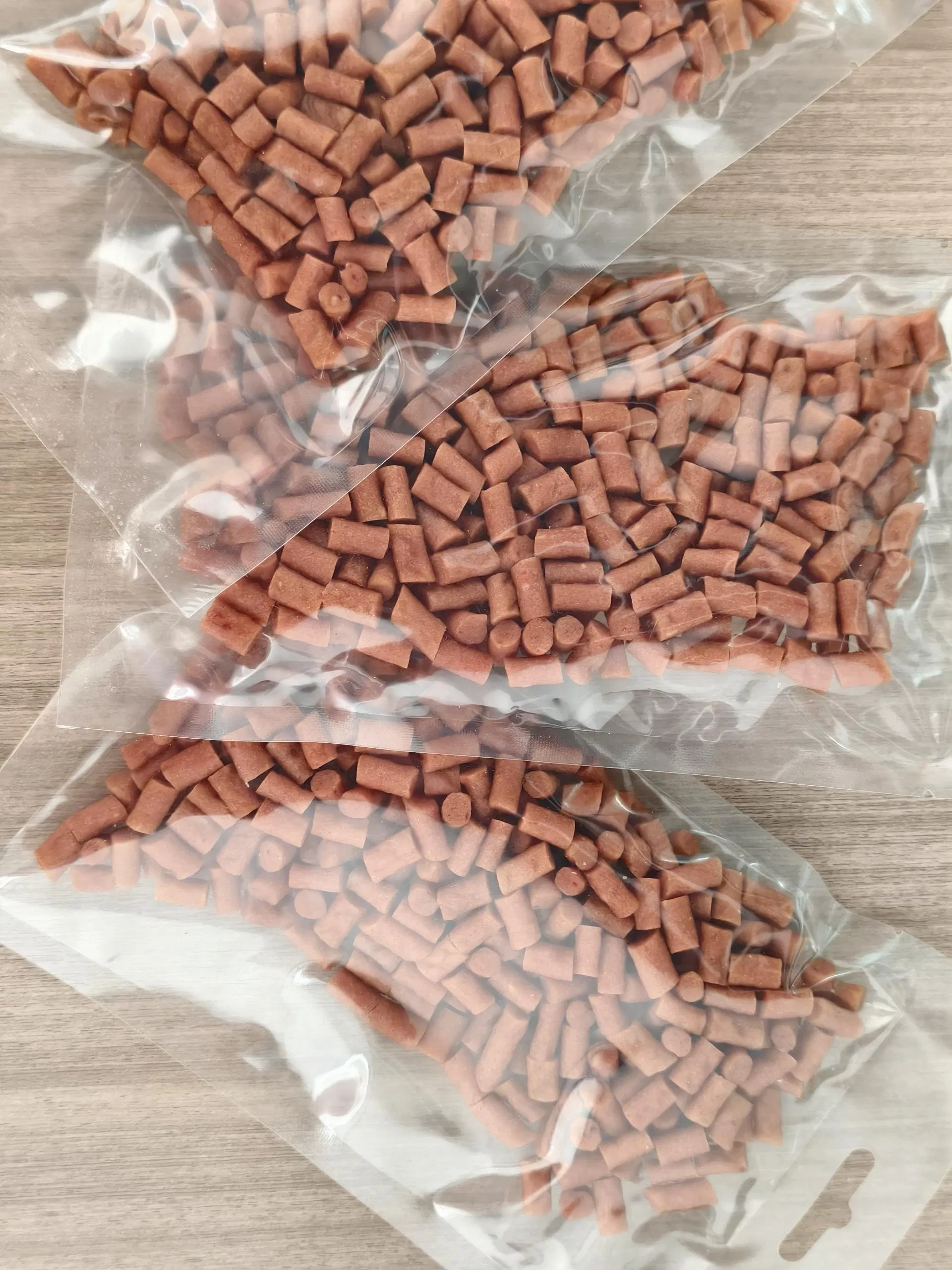 وجبات خفيفة عالية الجودة للكلاب من لحم الأرنب على شكل عصي