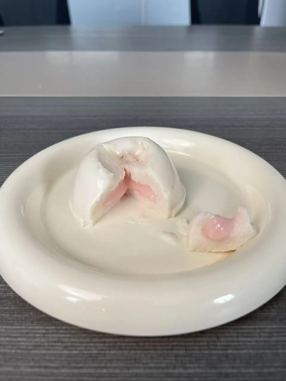 طعام رطب للقطط
