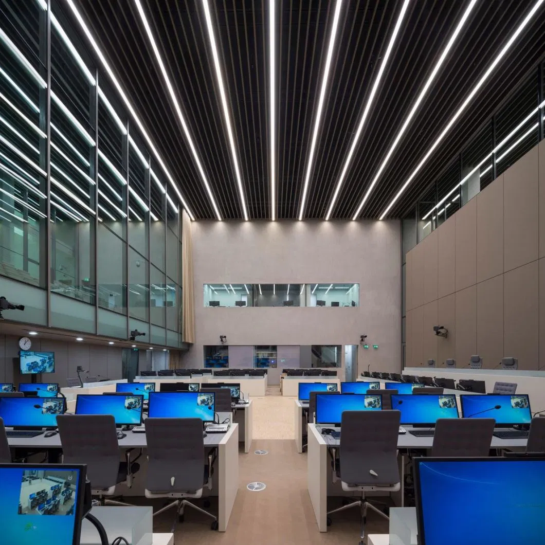 Luminária de Pendente Linear LED para Iluminação Interna
