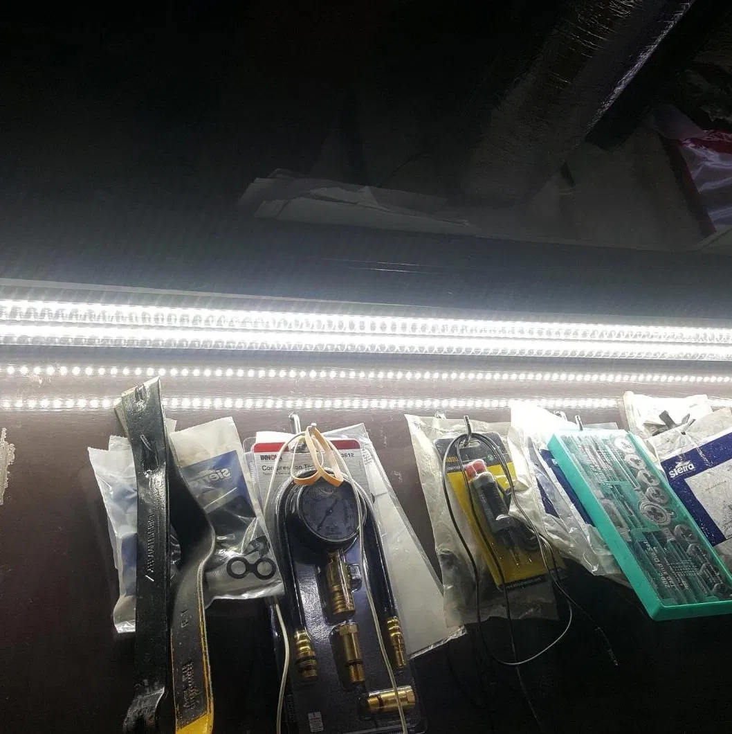 Luz de Oficina em Forma de V à Prova d'Água T8 Lâmpadas LED Tubulares Integradas 5000K 6000K 6500K 9W/2FT 36W/4FT Conjunto de Tubos para Oficina
