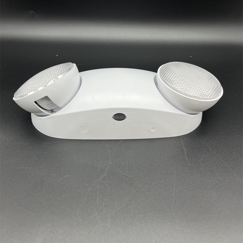 6W LED 3.7V 1800mAh Sinal de Saída Recarregável de Bateria Iluminação de Emergência