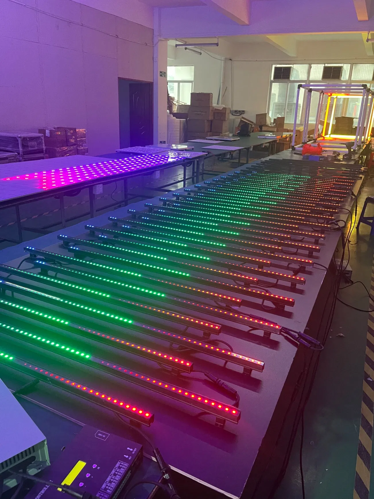 Novo Tubo de Luz Pixel LED RGBW Artnet/DMX para Decoração de Parede