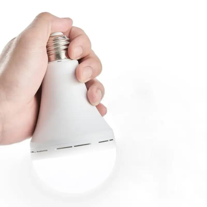 Lâmpada Inteligente RGB de Alta Potência com Economia de Energia Iluminação de Emergência Interior Bluetooth 85-265V Dob WiFi Interno Tuya Controle Remoto IC Luz Regulável E27 B22 Lâmpada LED