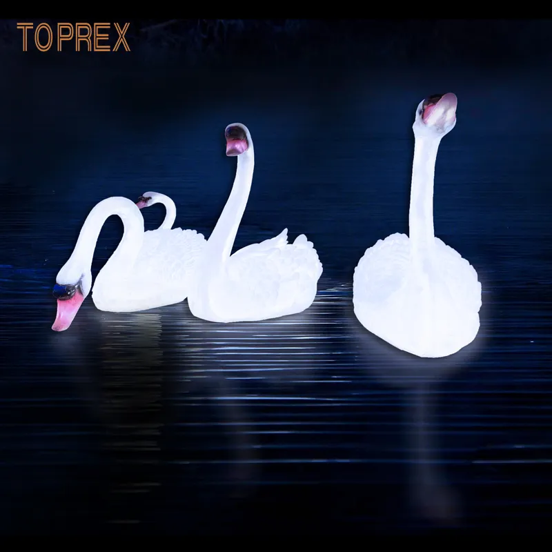 Detalhe Cisne de Resina com Iluminação C