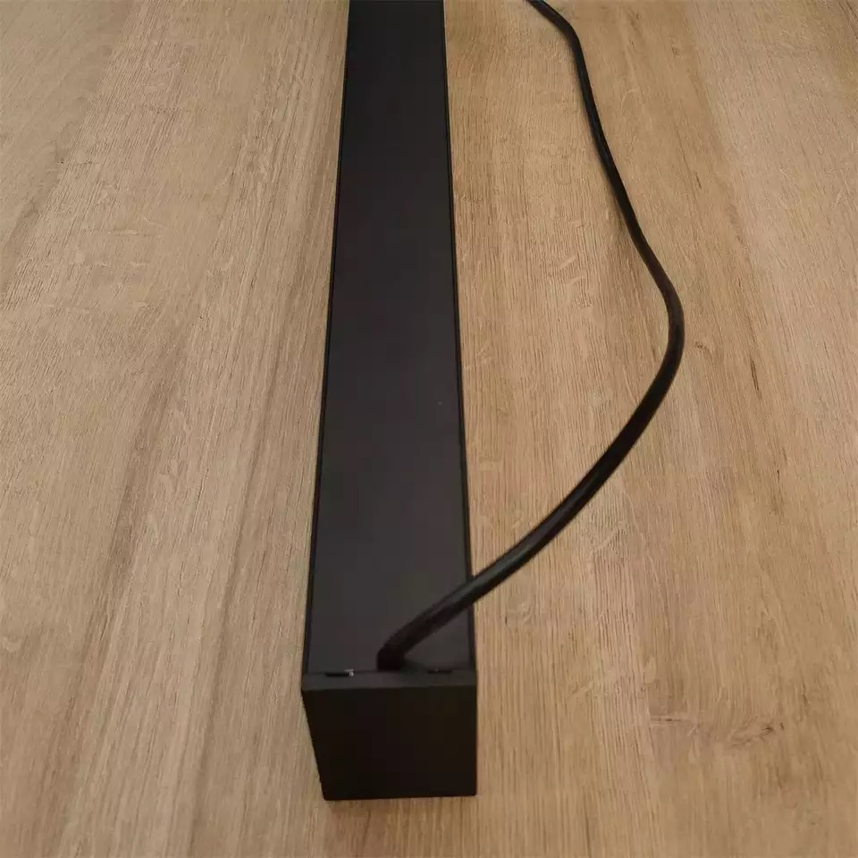 Luz Linear LED Suspensa em Alumínio para Interior 50X75mm Luminária Retangular