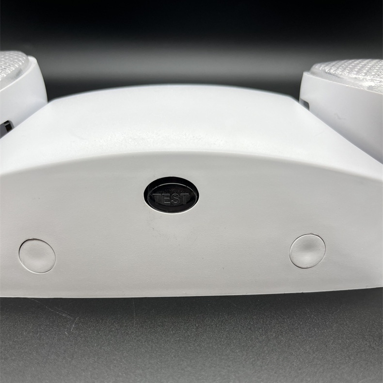 6W LED 3.7V 1800mAh Sinal de Saída Recarregável de Bateria Iluminação de Emergência