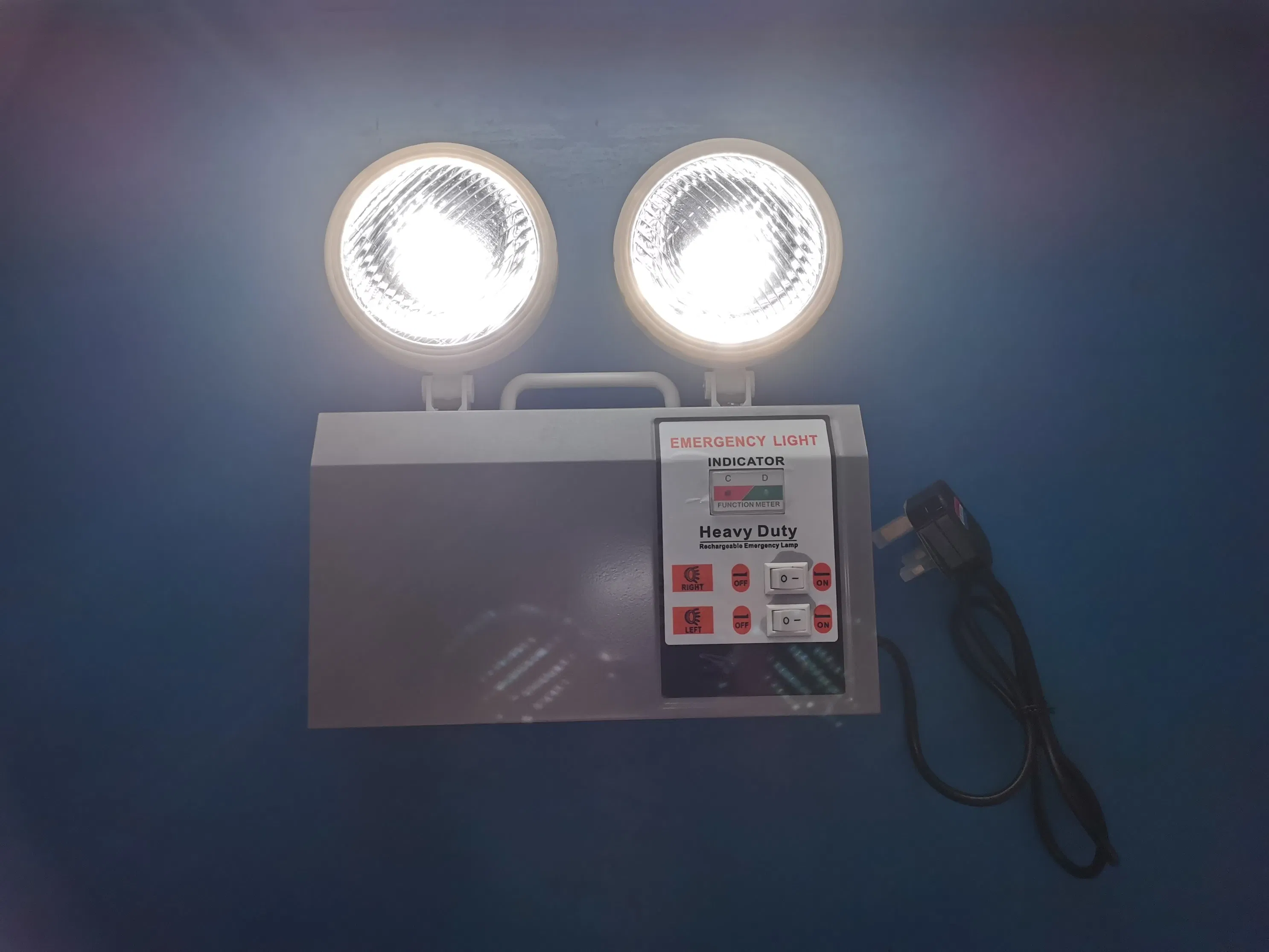 Iluminação de Emergência LED de Segurança Ótima com Duas Lâmpadas