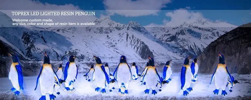 Escultura de Pinguim em Resina