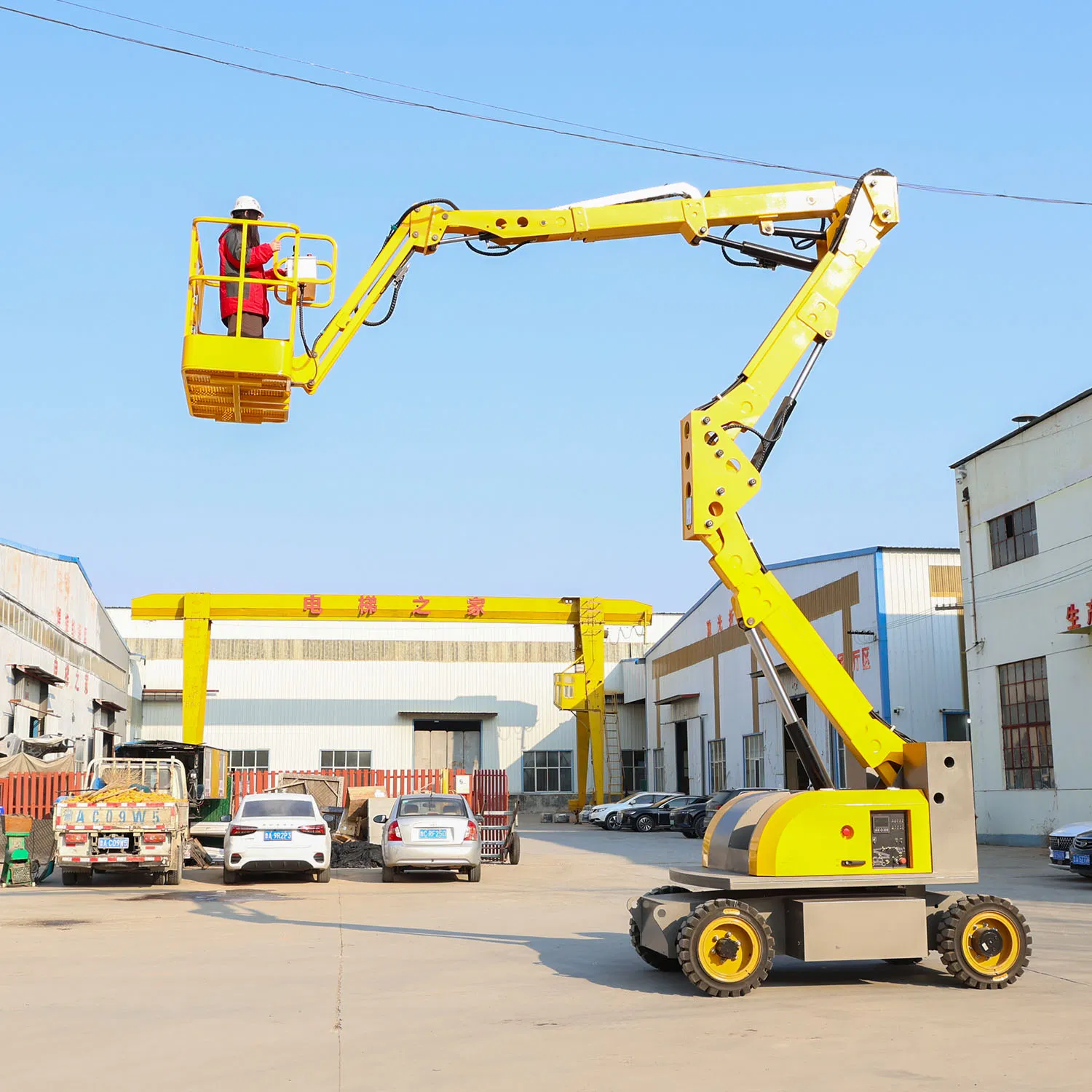Electric Self Propelled Articulated Boom Lift Telescopic Articulated Aerial Work Platform Vehicle