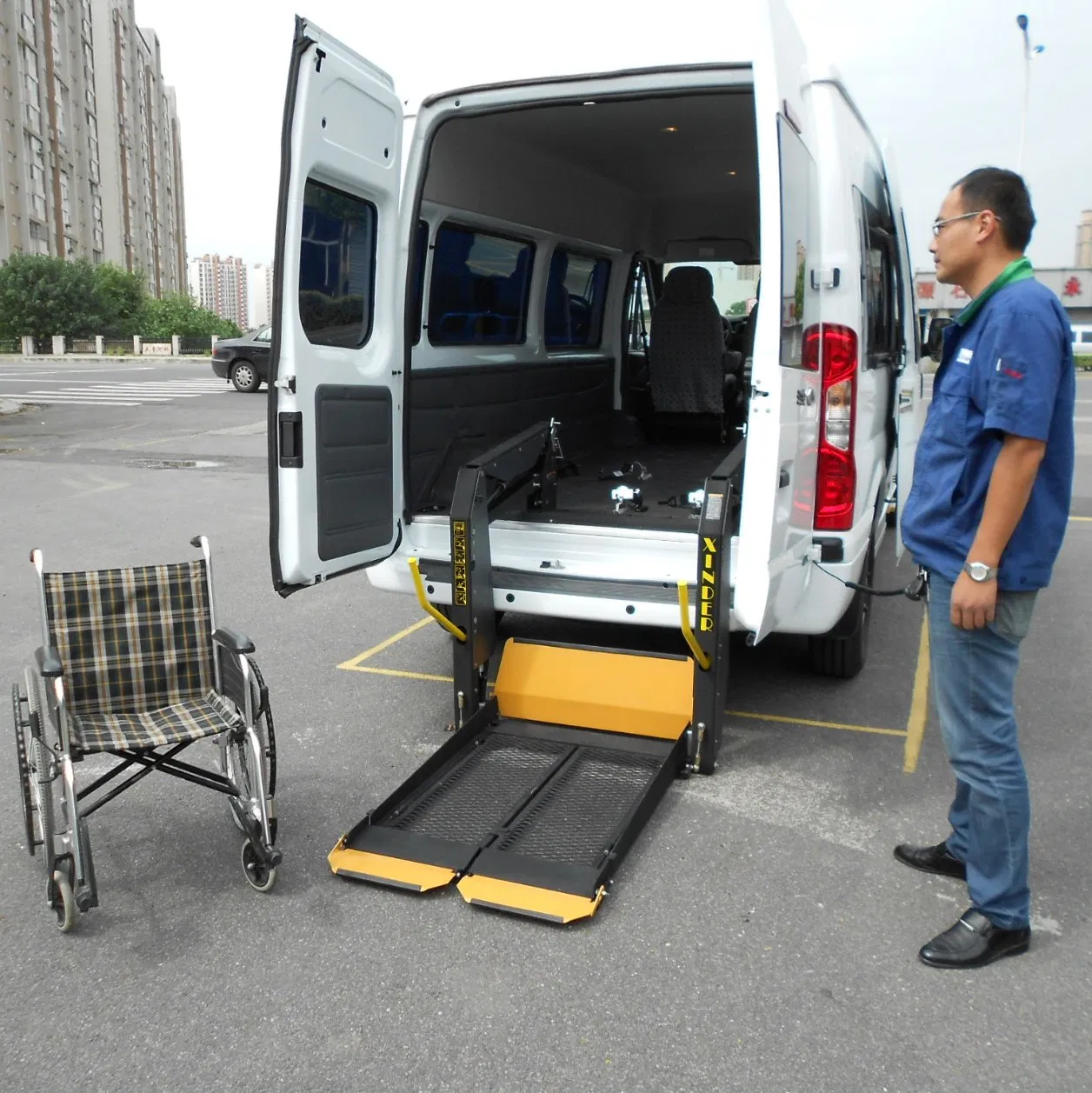 Electric Hydraulic Wheelchair Elevator Lift for Van Minibus
