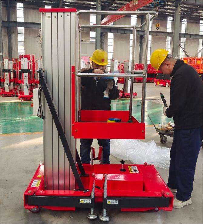 Aluminum Telescopic Manlift 390kg 8m Vertical Lifting Platform Aerial Work Platform Lift
