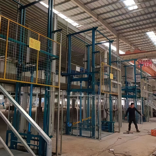 Find Similar Icon500kg Vertical Rail Lift Platform Fixed Hydraulic Cargo Freight Lift for Multi-Storey Warehouses