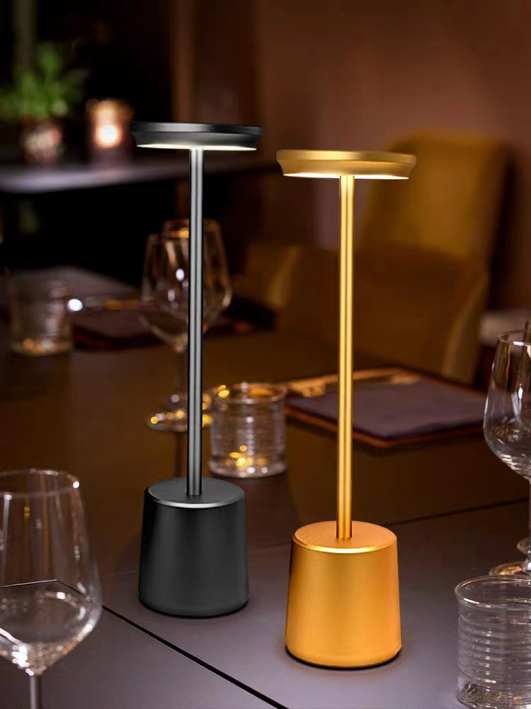 Vintage Gold Diamond Crystal Shade Battery Operated Dimmable Rechargeable Restaurant Touch Cordless Luxury LED Table Lamps
