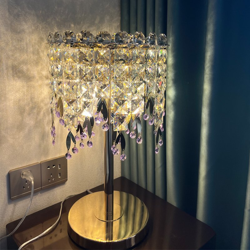 Modern Luxury Bedroom Lamp Creative Decorative Crystal Table Lamp
