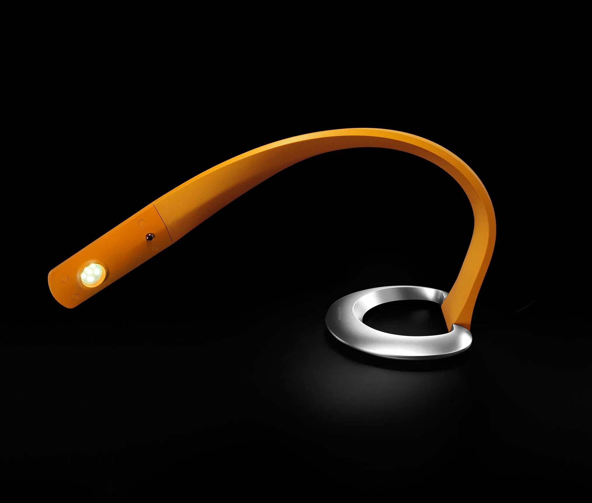 Hatha Style Modern Dimmable Silicon LED Lamp Book Reading Table Desk Light