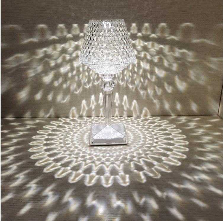 European Table Light Hotel Restaurant Decoration USB LED Table Lamp Romantic Dinner Bar Desk Lights Rechargeable Bedside Luxury Acrylic Crystal Night Lamps