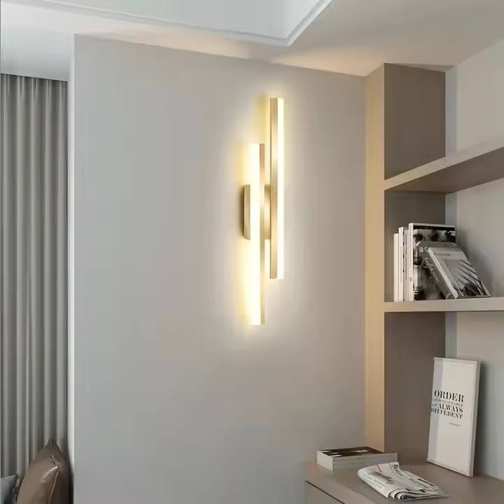 Sleek Modern Black LED Wall Sconce for Elegant Home Lighting