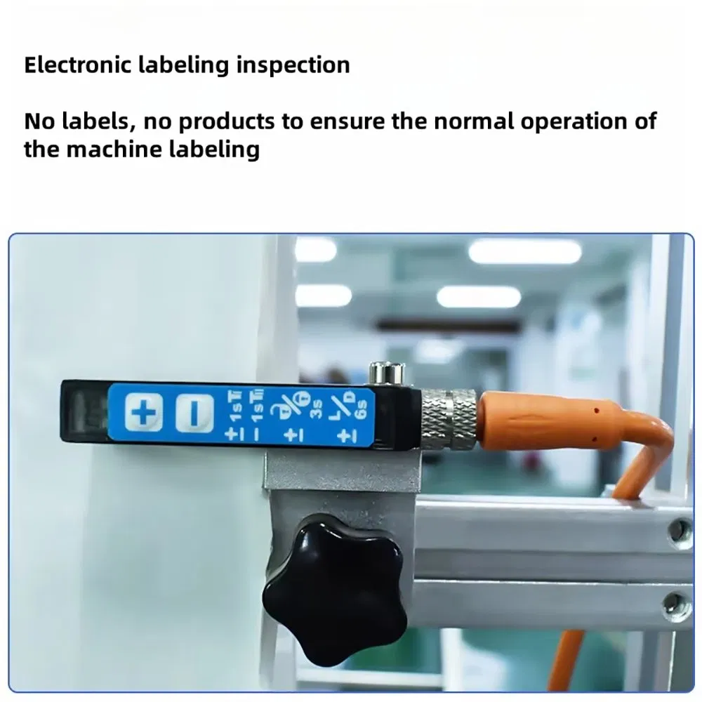 High Precision Automatic Labeling Equipment with Positioning for Plastic Glass Bottles