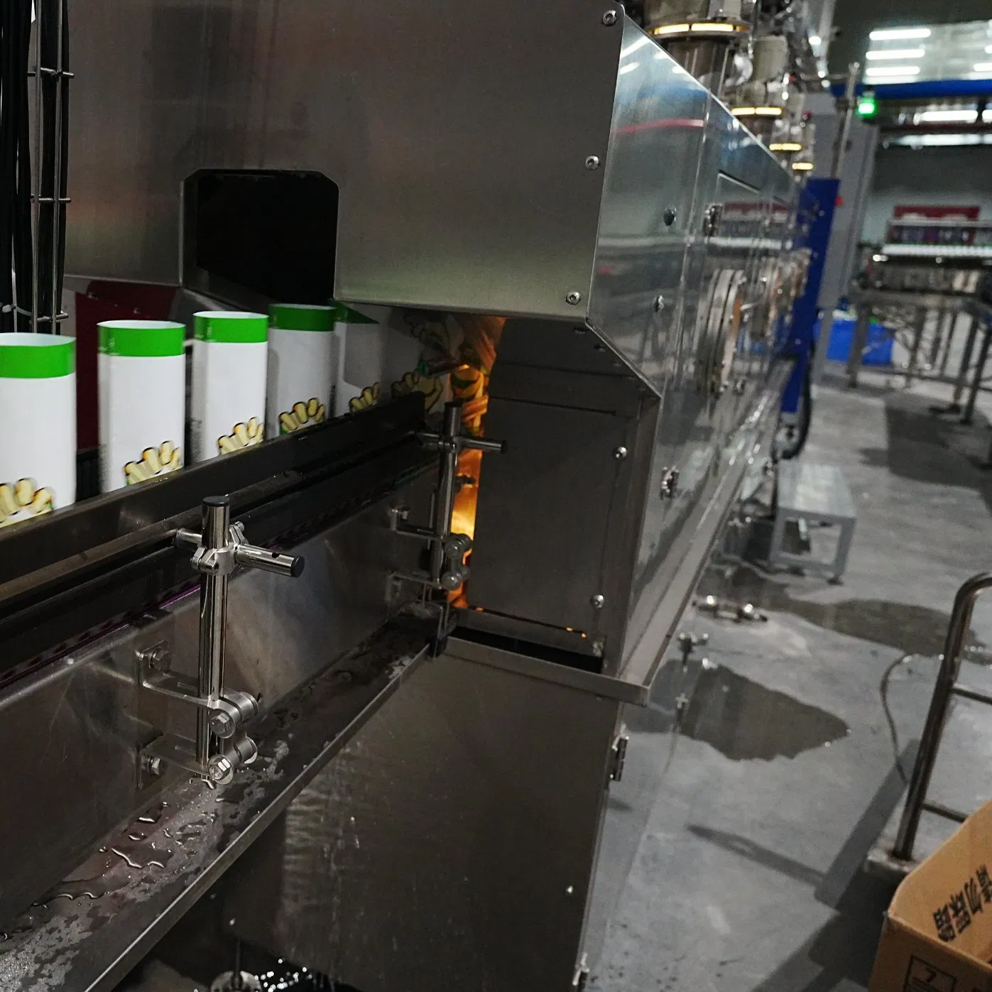 27000bph Fully Automatic Sleeve Labeler Sleeve Labeling Machine Shrink Sleever