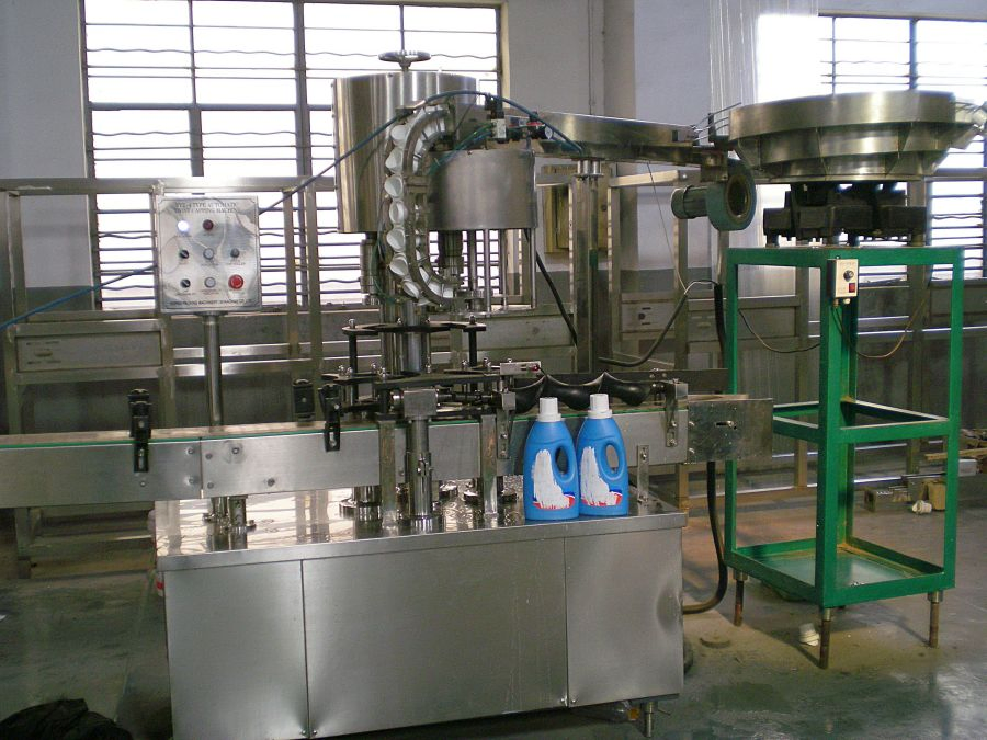 Automatic Capping Machine for Screw Cap/ Flip-Top Cap/Ropp Cap/Lug Cap/Crown Cap Capping Machine