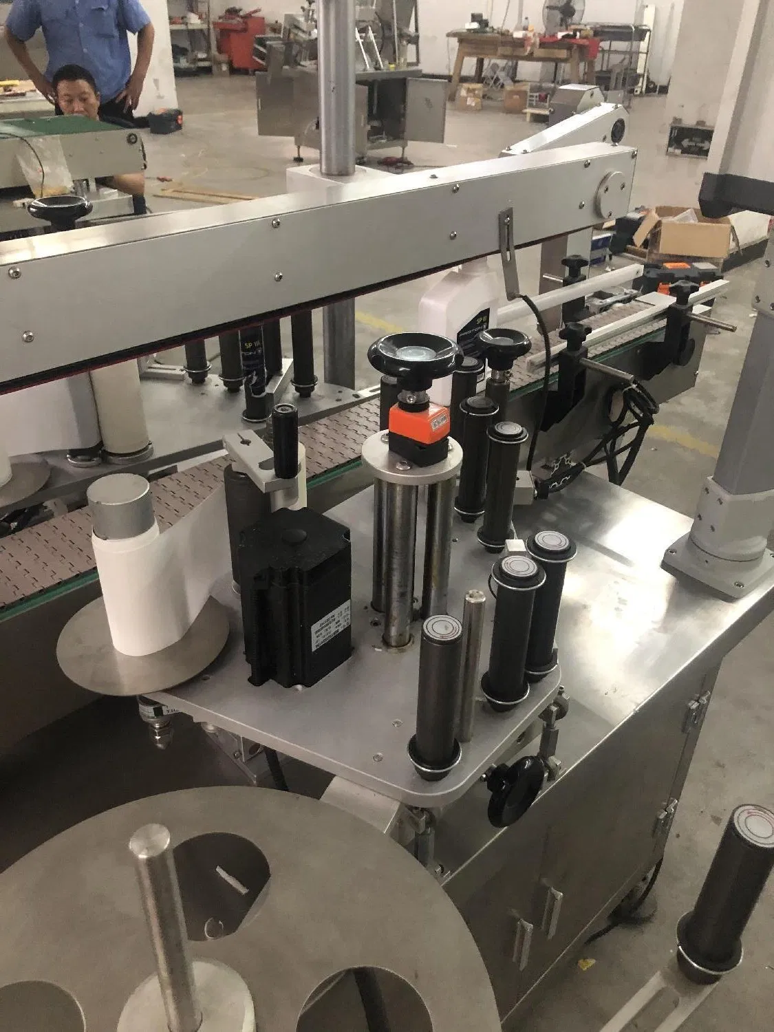 Automatic Double Side Sticker Labeling Machine Square Bottle Labeler Application Front and Back Side Labeling Machinery