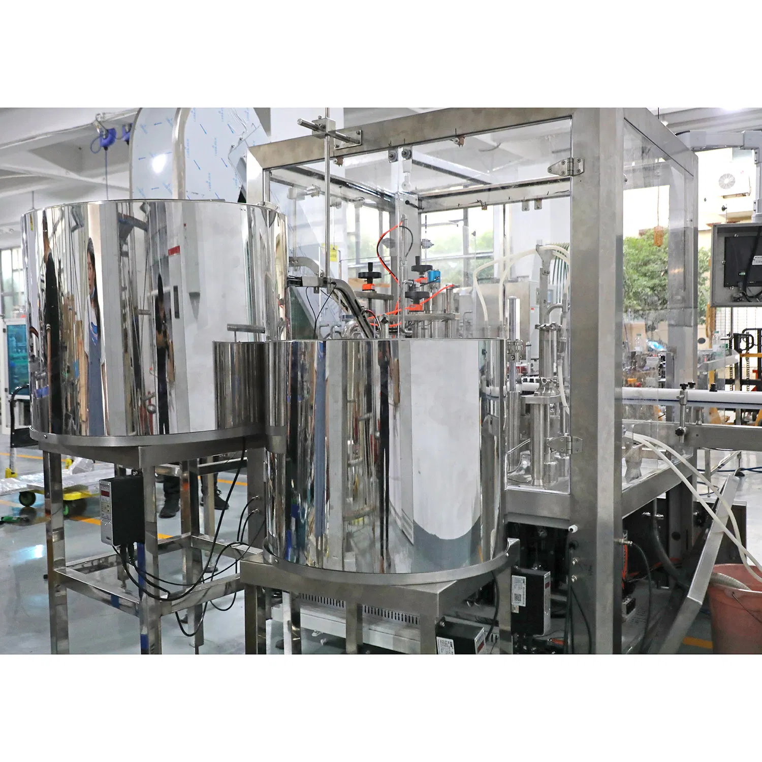 Automatic Sticker High Speed Rotary Round Bottles Self-Adhesive Labeling Machine