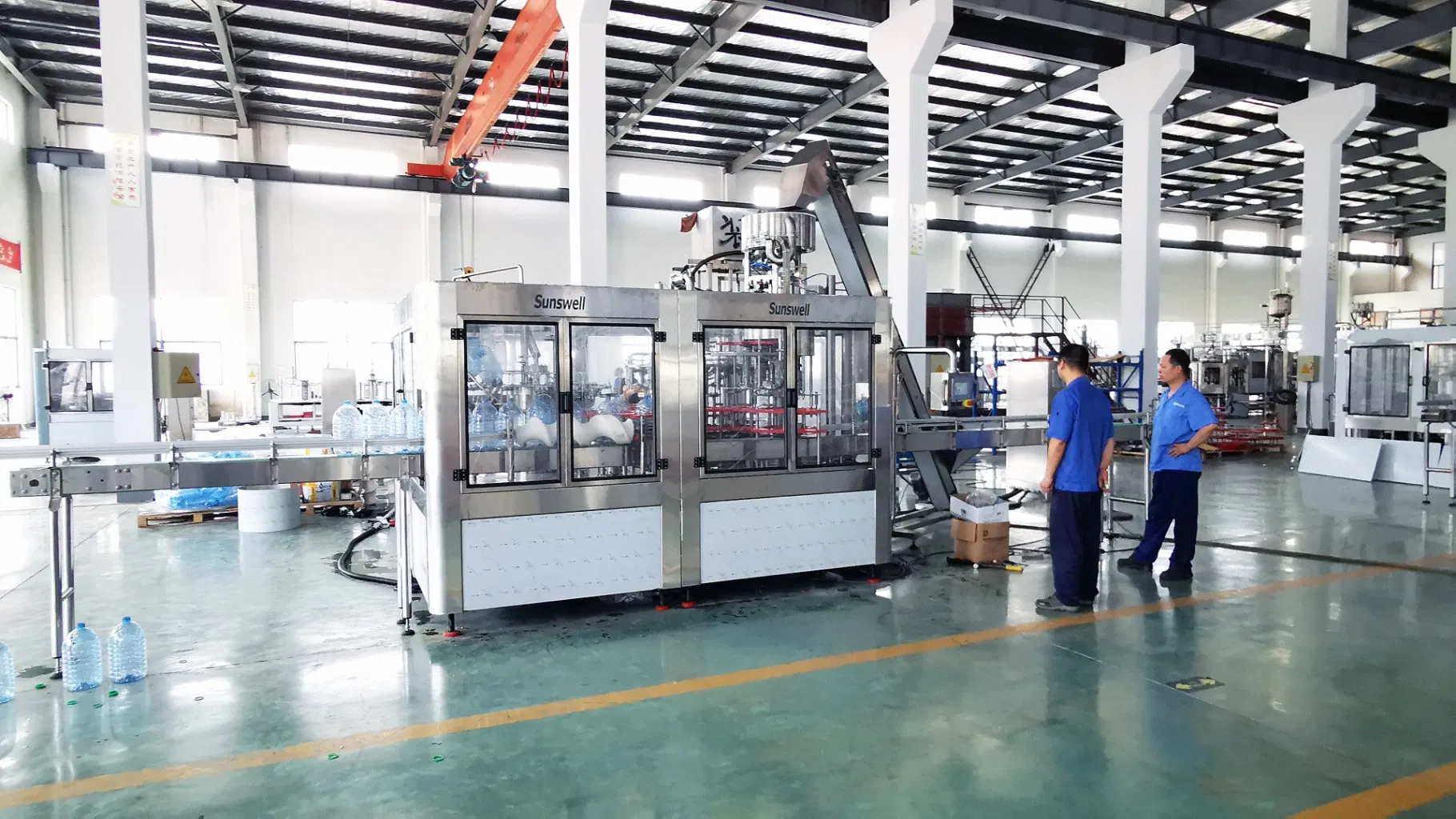 3-10L Multi-Head 10000bph Filling Packing Line Pure Water Filing Machine