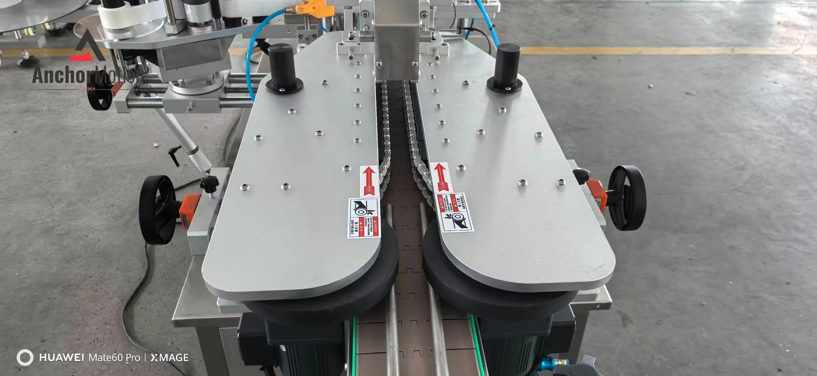 Auto Two Sides Flat Bottle Front and Back Label Applicator Labeling Machine Manufacturer