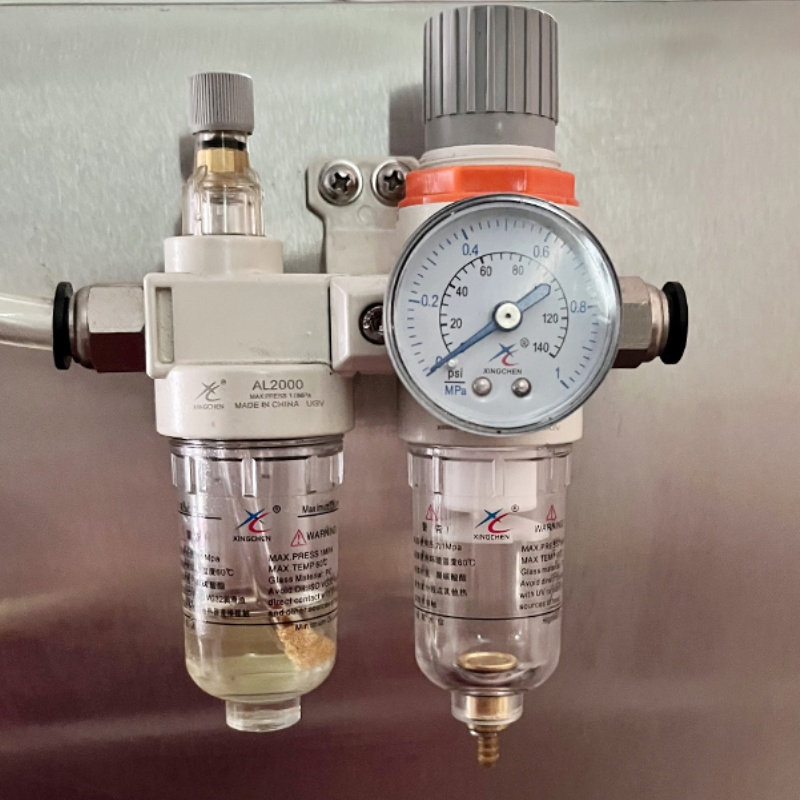 Professional Df-520 Vacuum Capping Continuous Band Fresh Meat Filling Packaging Sealing Machine