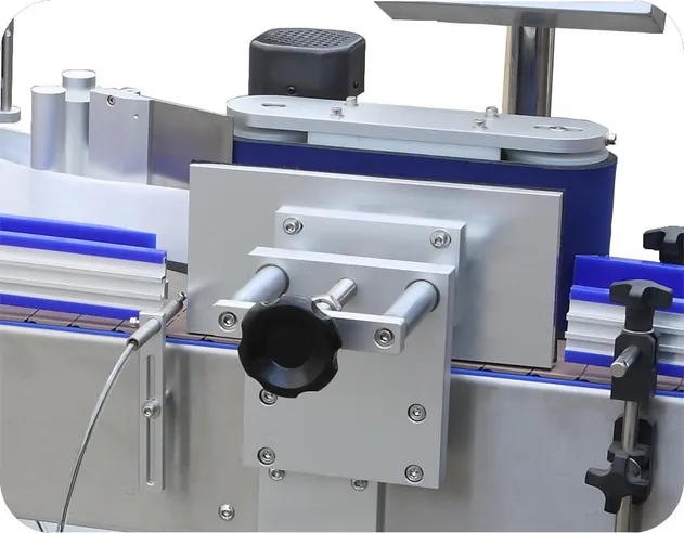 Labeling Machine Detail 1
