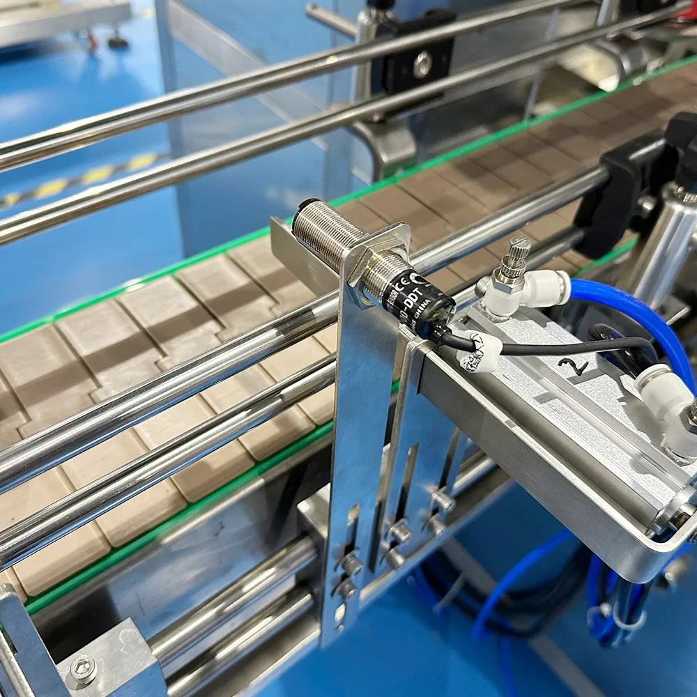 Automatic Hand Wash Liquid Detergent Shampoo Bottle Screw Tracking Capping Machine