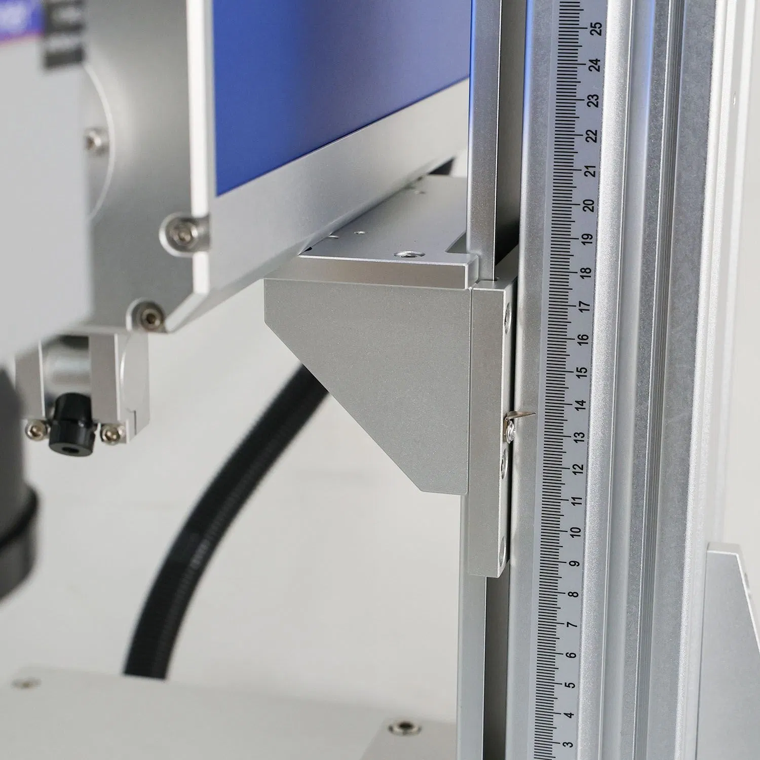 Mini Portable Desktop Optical Fiber CO2 UV Jpt Mopa Laser Marking Machine for Stainless Steel Metal Plastic Jewelry Logo Printing