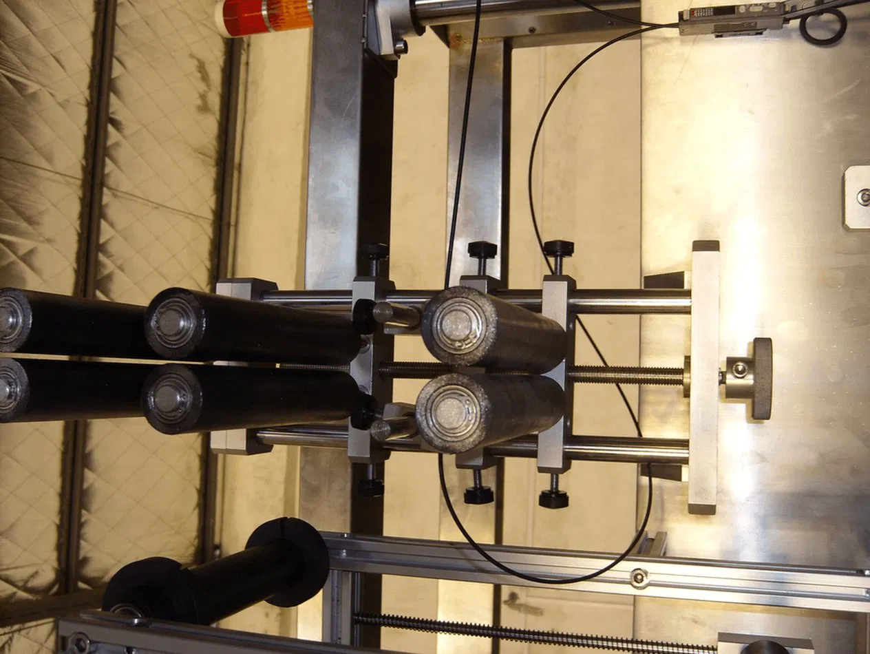 Heat Shrink Technology Made in China High-Speed Sleeve Wrap Labeling Machine