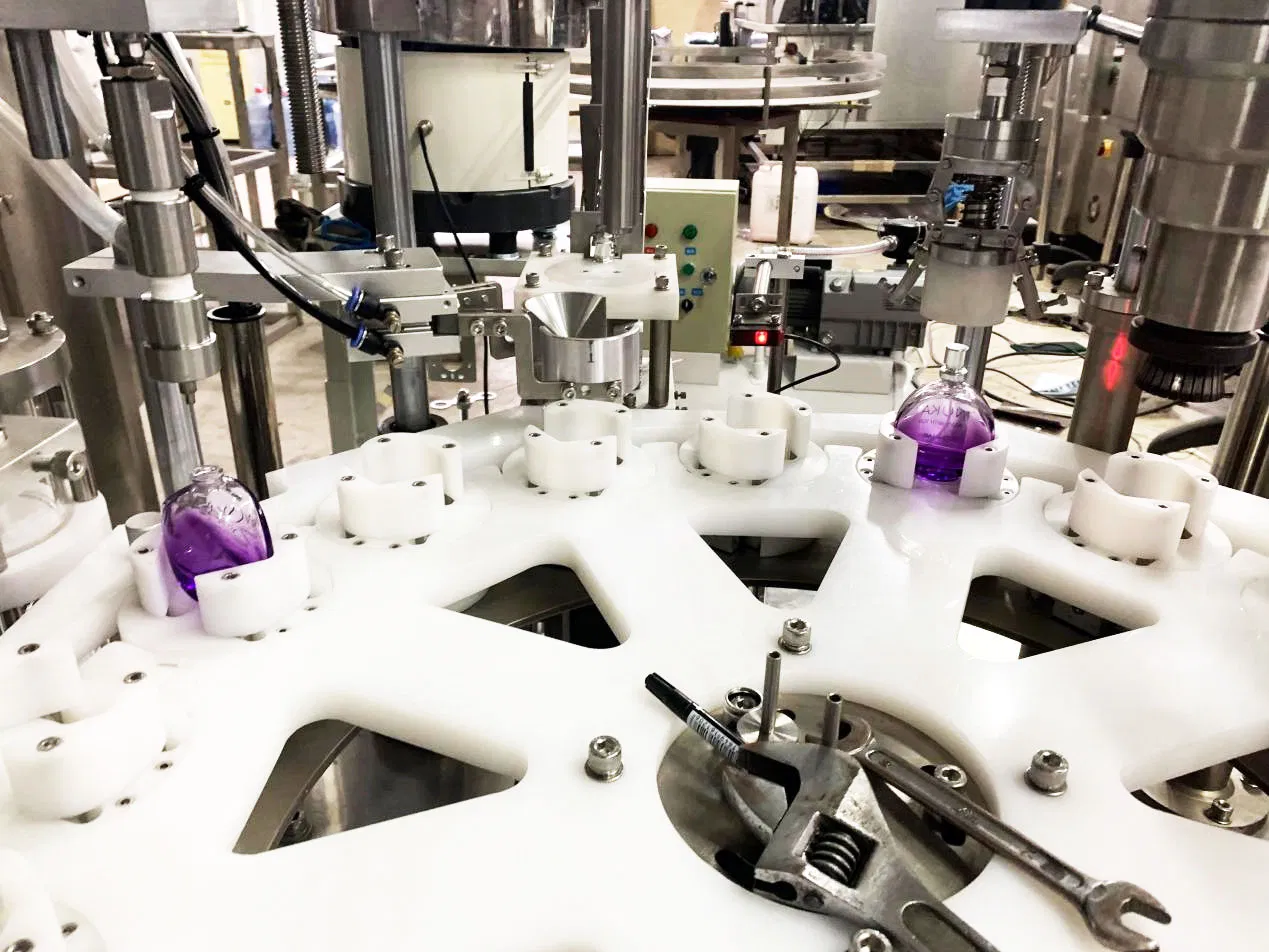 Automatic 5-100ml Luxury Rotary Negative Pressure Vacuum Liquid Perfume Filling Crimping Cap Pressing Sealing Machine