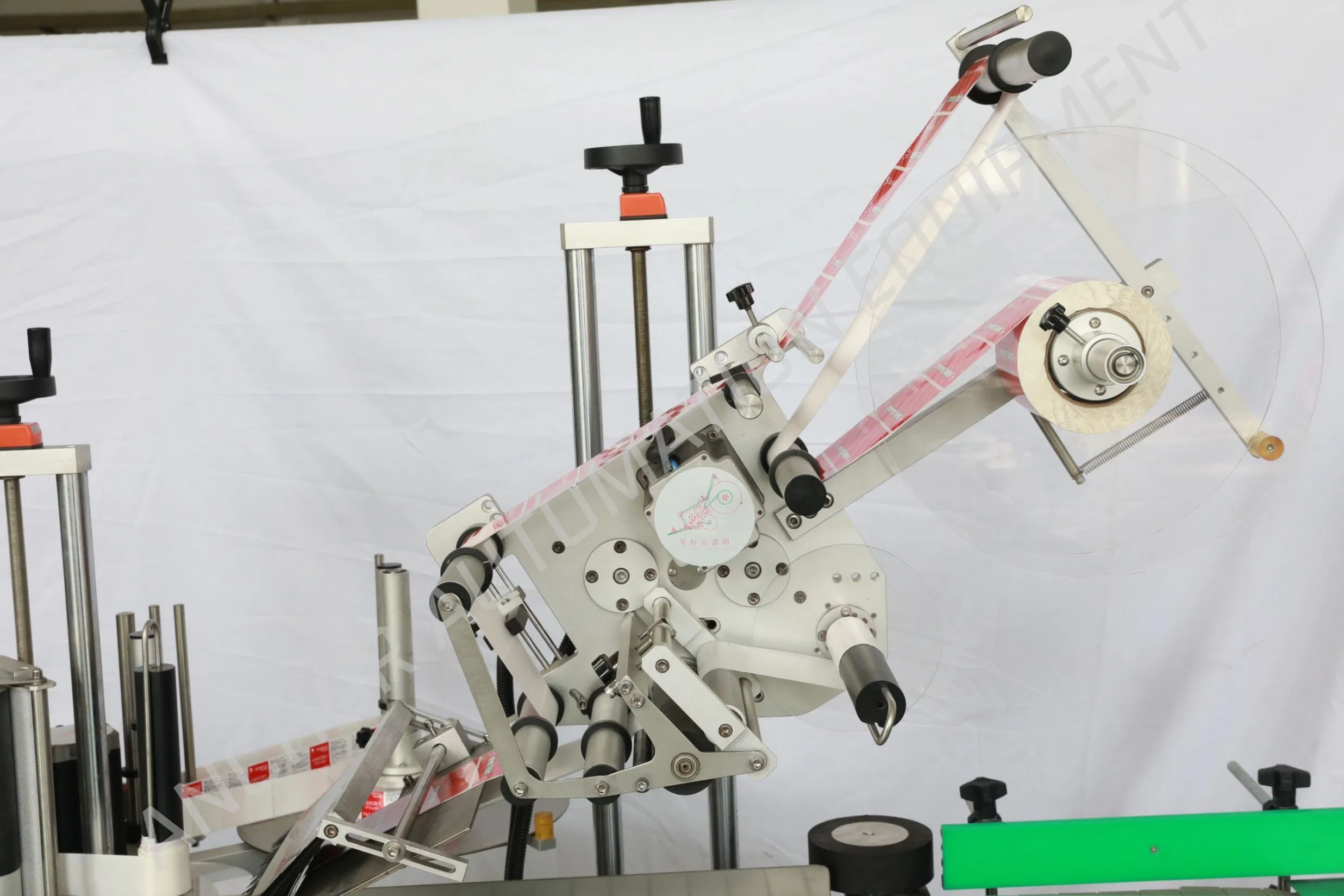 Fully Automatic High Speed Bag Sticker Label Applicator Self-Adhesive Box Tube Bottle Jar Can Pouch Carton Flat Top Bottom Double Side Corner Labeling Machine