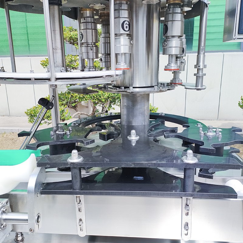 Fully Automatic Glass Bottle Plastic Bottle and Can Seamer Wine Corking Machine Beverage Screw Capping Machine Automatic Cap Presser Plastic Bottle Screw Capper