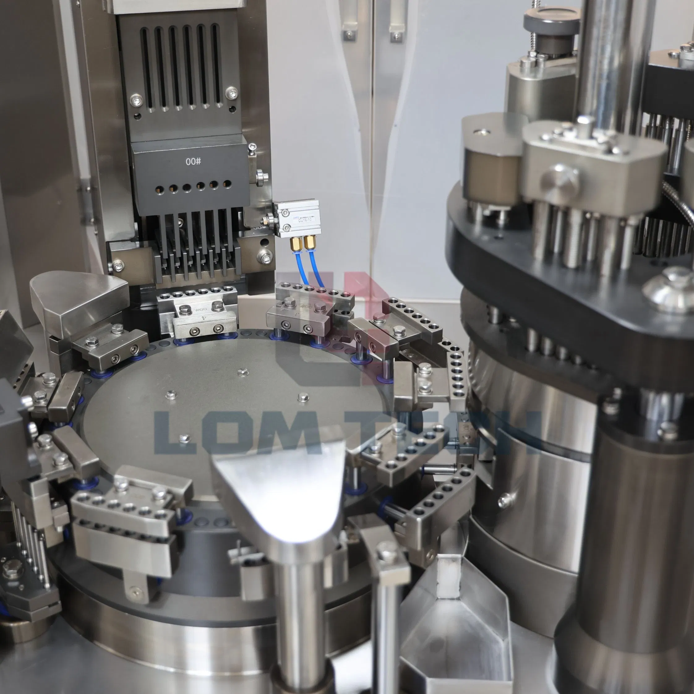 China Manufacturer High Speed Small Automatic Powder Liquid Granules Capsule Filler Hard Capsules Filling Sealing Machine