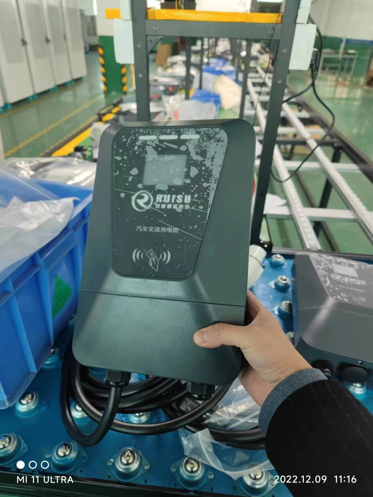 Home Use 7kw 7.4kw AC Electric Vehicle Charger Type 1 Type 2 GB/T Connector R&D Support Original Source Manufacturer Portable Wall-Mounted Charging Station