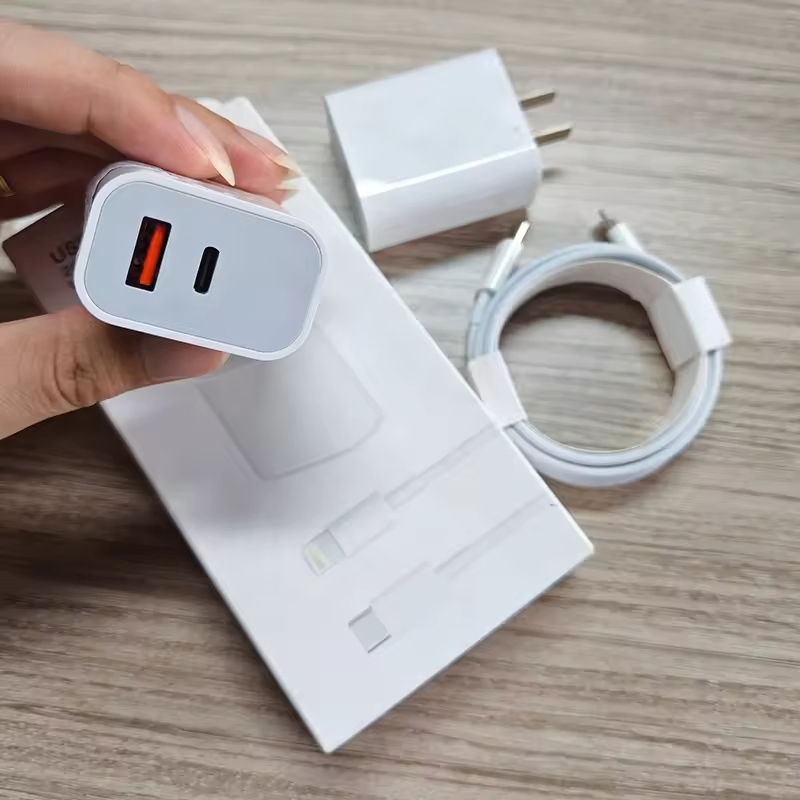 Portable Bulk Cell Phone Wall USB-C Type C Cable Fast Charging Plug Pd 20W Charger