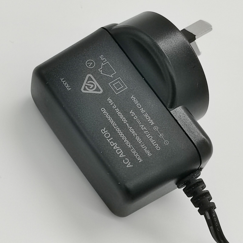 Factory Wholesale Au Plug 5V 1A Dual USB Adaptor/ Adapter/ Charger for Travel