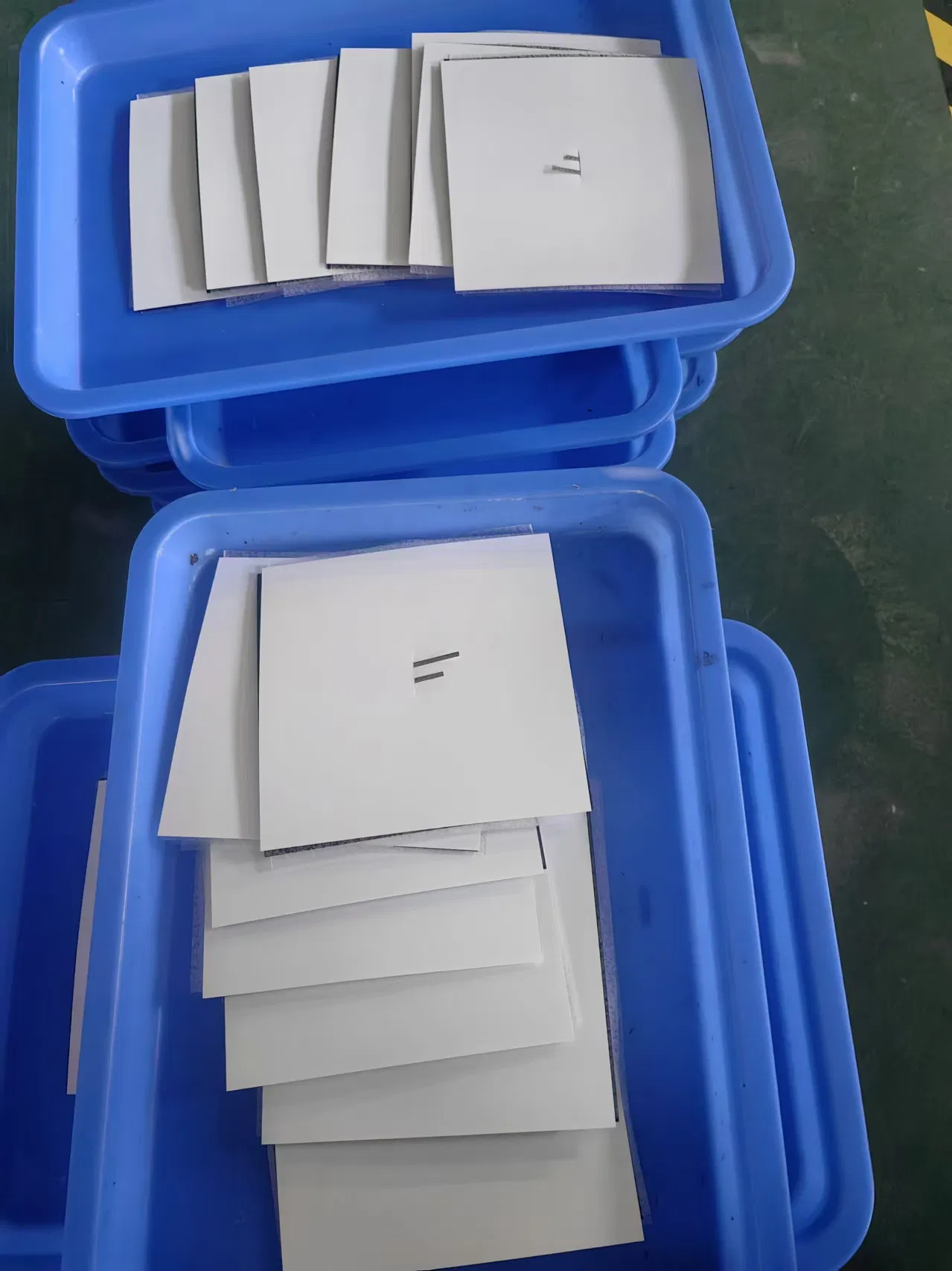 Small Solar Panel Charger for Convenient Outdoor Adventures and Travel