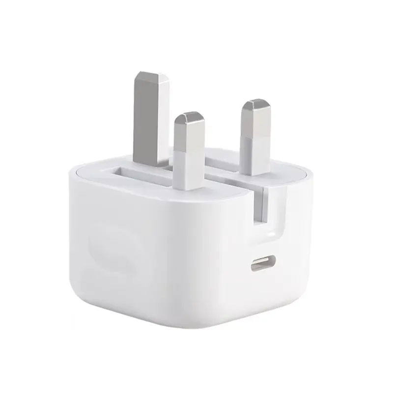 PD 20W Power Adapter View 3