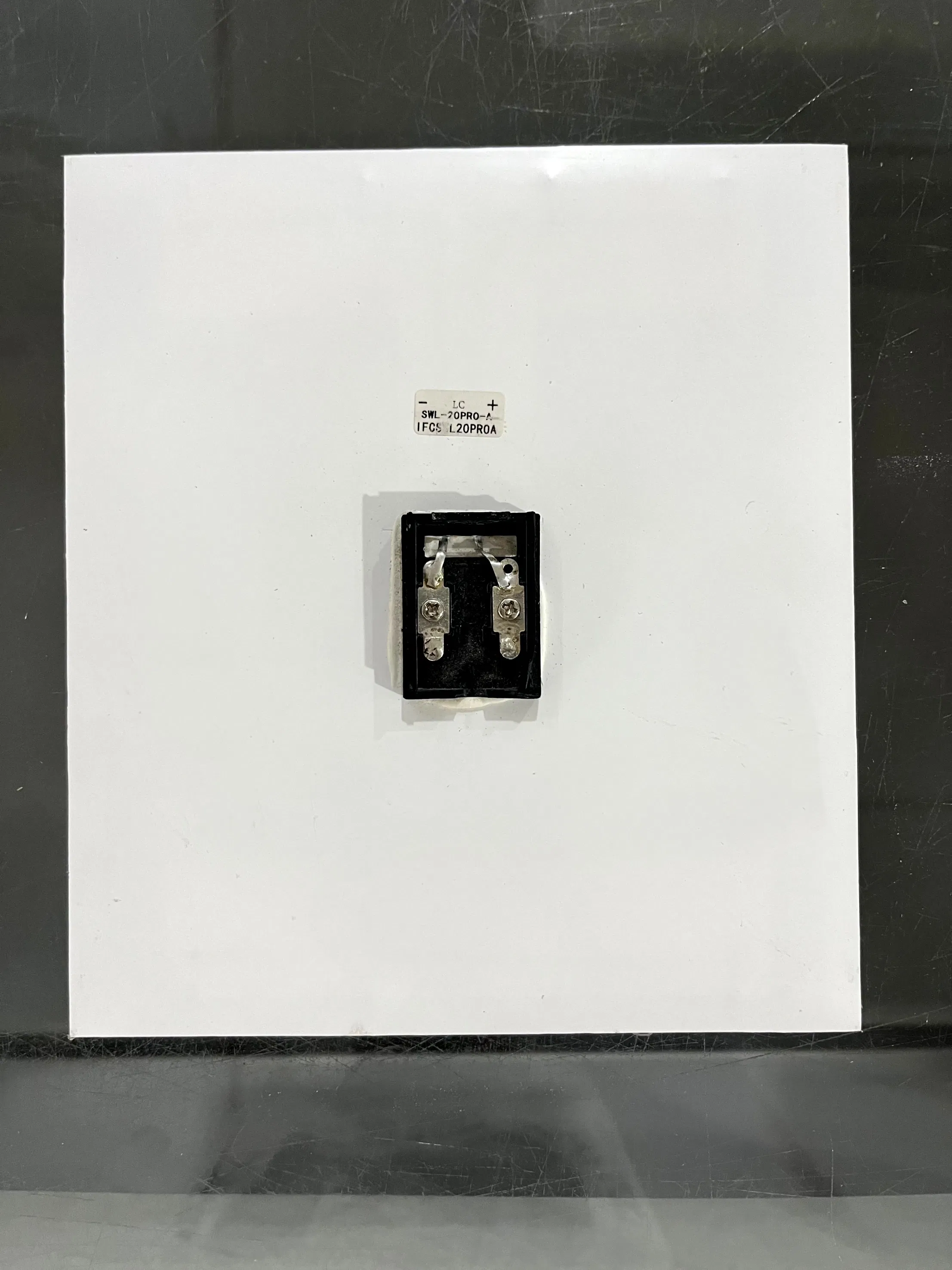 Mini Solar Panel Charger for Easy Energy Solutions Outdoors