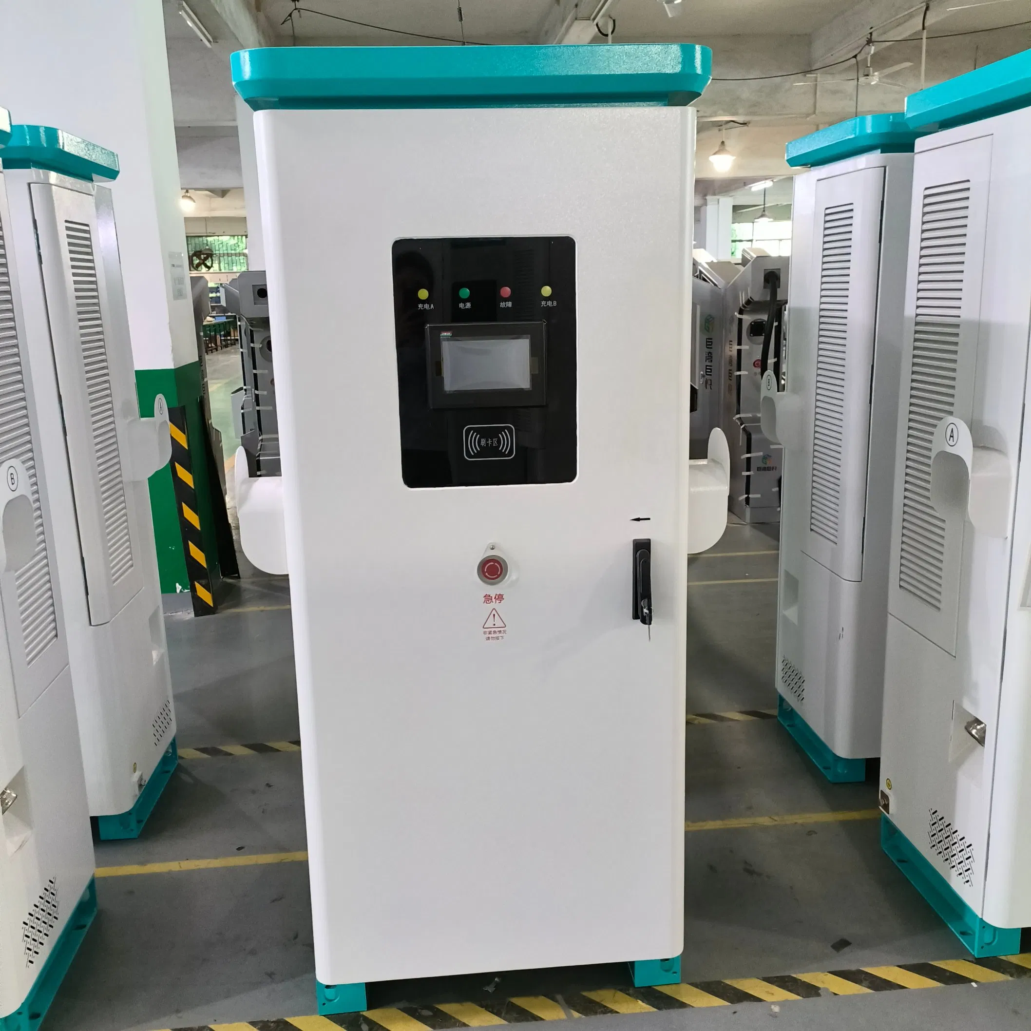 160kw EV Charger CE Certified DC CCS Chademo Chinese Source Supplier Single or Double Connector Commercial Evse with Payment System USB Port
