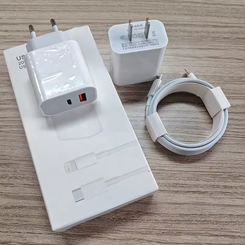 Best Price 20W Fast Charging Type-C Plug Charger Retractable Cable