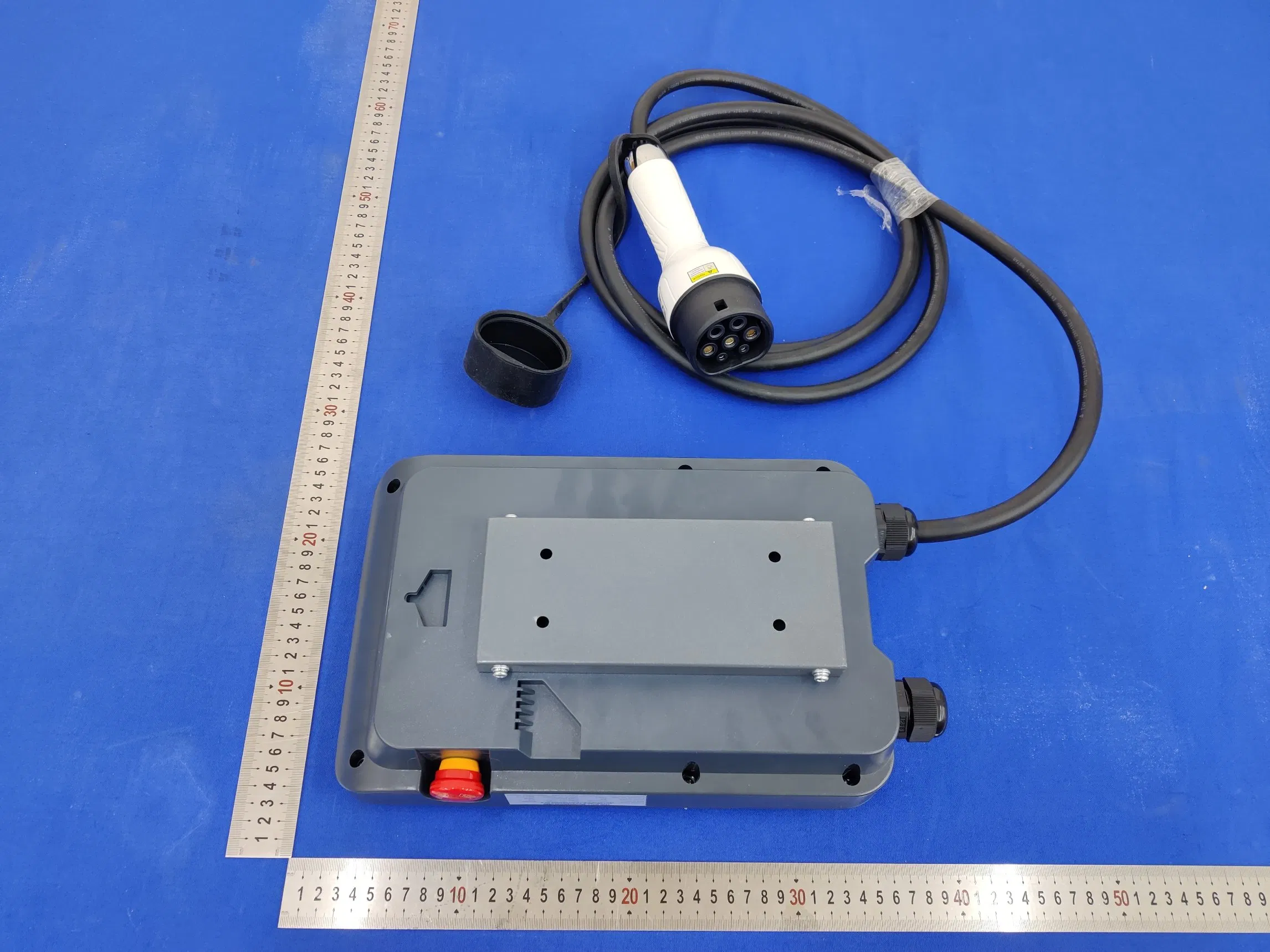 Home Use 7kw 7.4kw AC Electric Vehicle Charger Type 1 Type 2 GB/T Connector R&D Support Original Source Manufacturer Portable Wall-Mounted Charging Station