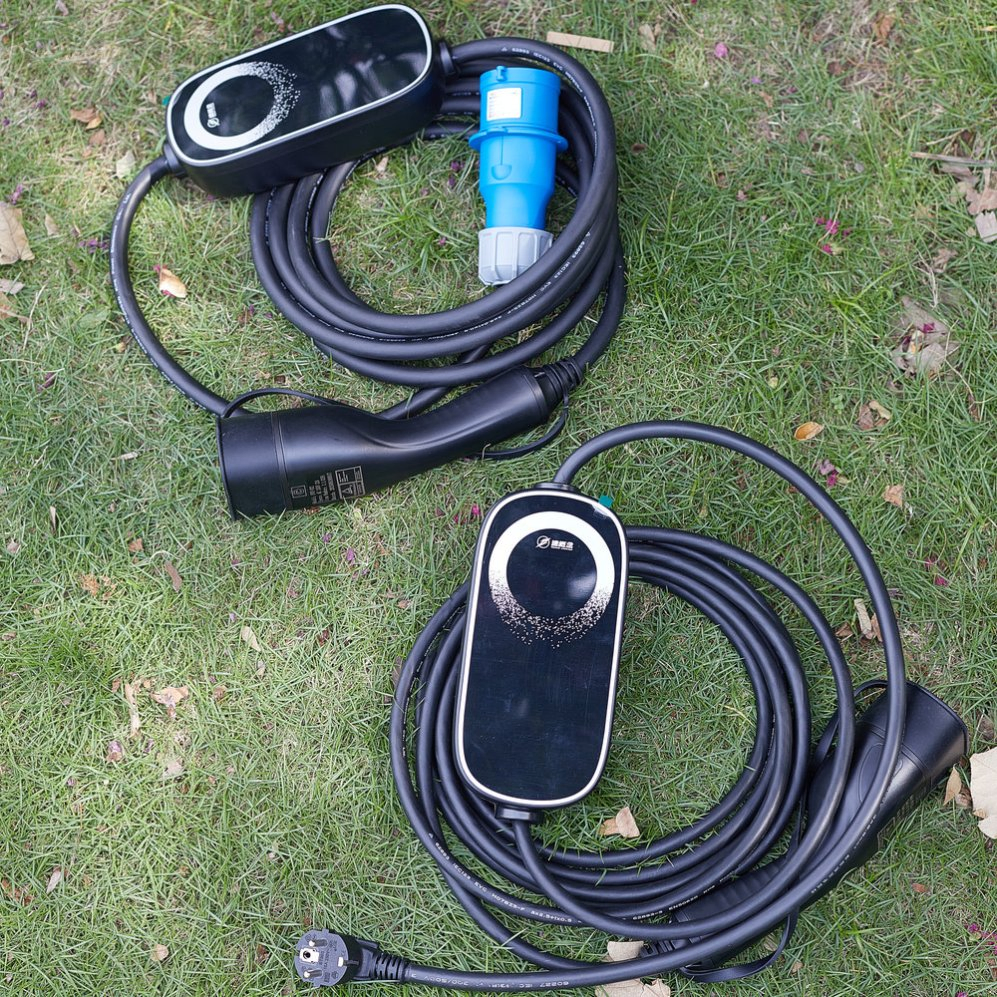 Fast Response Speed Energy Saving Qd07 Portable EV Charger