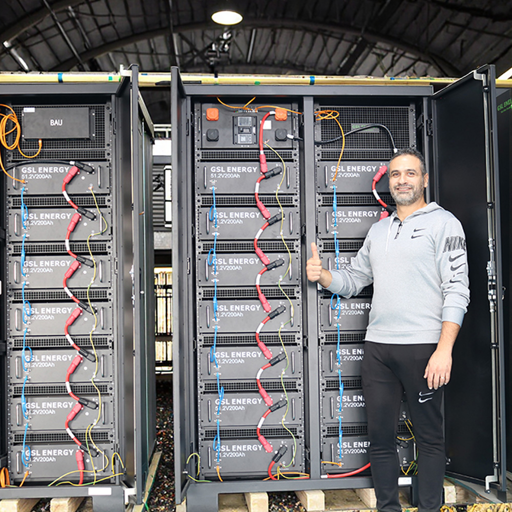 GSL ENERGY High Voltage LiFePO4 Battery 100kwh Battery Energy Storage System 60kwh Bess Storage System Battery Storage Container