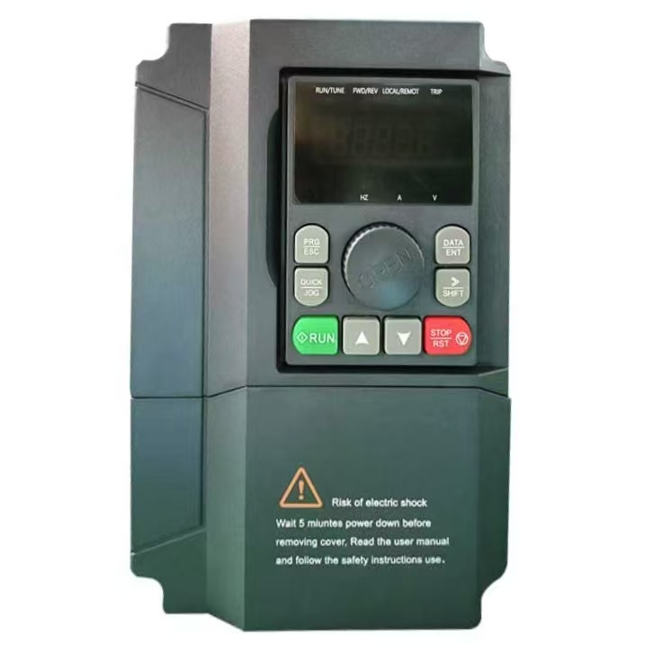 HL710 0.75KW 1.5KW 2.2KW 220V Professionally Multifunctional Deep Well Pump Solar Controller Inverter Mppt Solar Inverter
